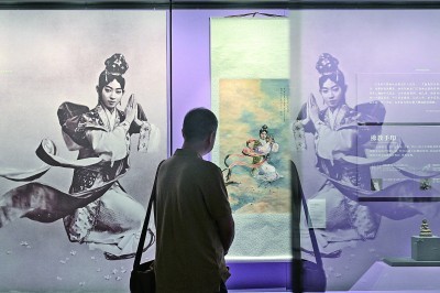 一直牛配资 如何让戏曲“大观园”里“百花绽放”